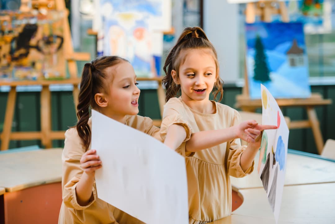 Nxënës gjatë një aktiviteti edukativ